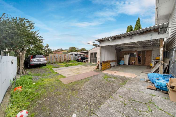 4 Dairy Road Otara_14