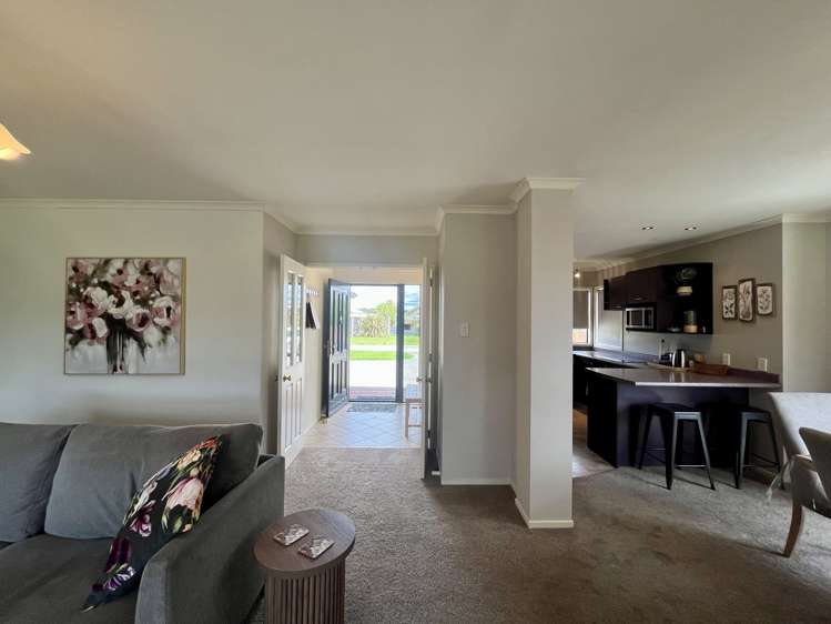 35 Edgewater Grove Whakatane_8