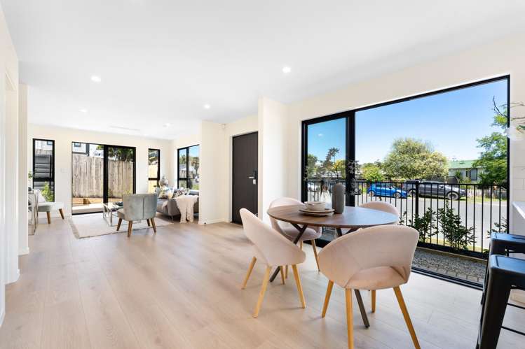 21A & 21C Crosby Road West Harbour_13