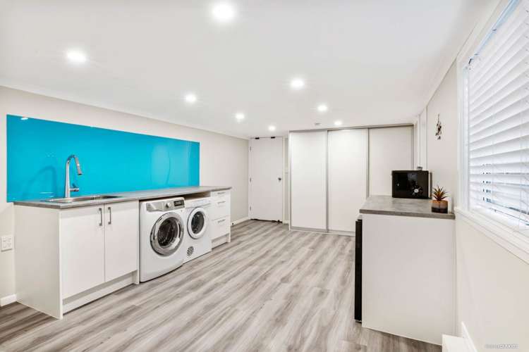 1 Salas Place Howick_18