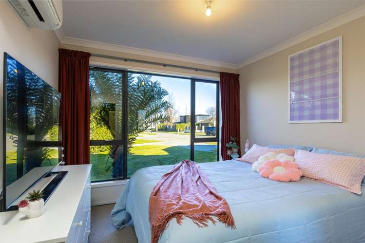 10 Balmoral Mews Springlands_29