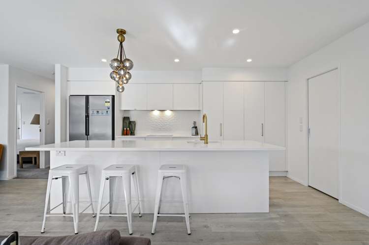 69 Montgomery Crescent Kinloch_10