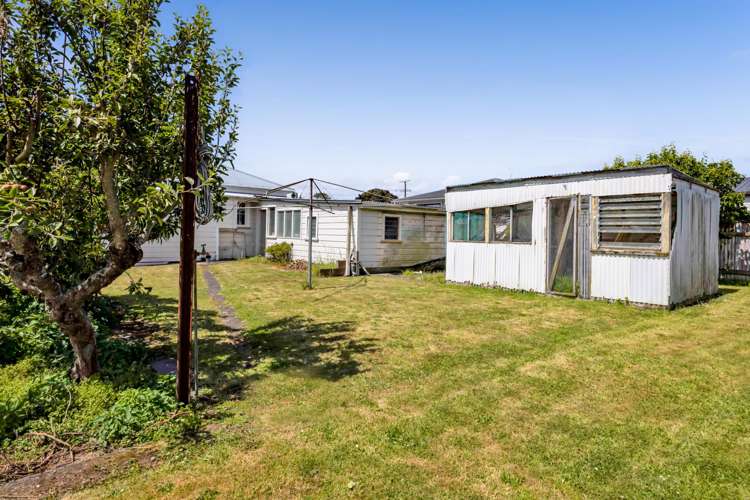 36 Hunter Street Hawera_27