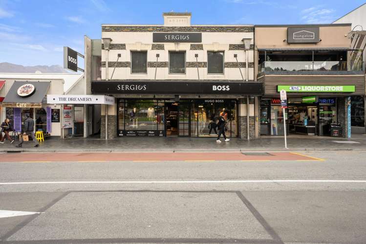 24 Camp Street Queenstown_1