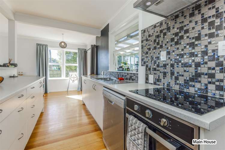 8 Orere Point Road Orere Point_9