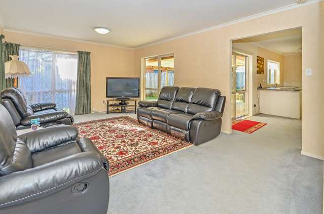 38 Medvale Avenue Flat Bush_3