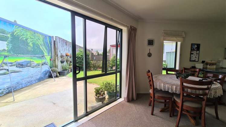 13a Tasman Street Opunake_6