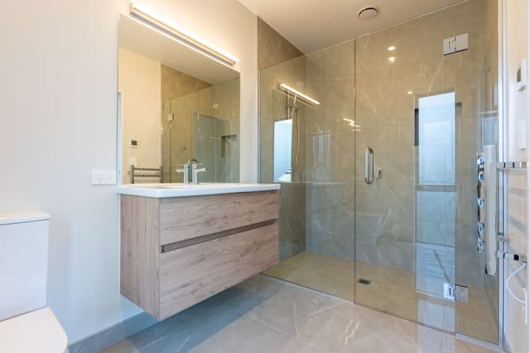 118 Burdon Loop Lake Hawea_10