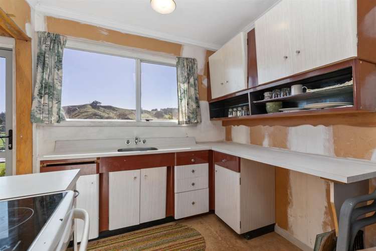 14 Karaka Road Kawakawa Bay_11