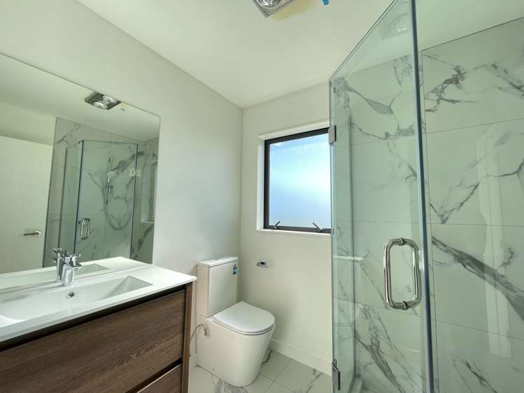 7/28 Netherlands Avenue Kelston_6