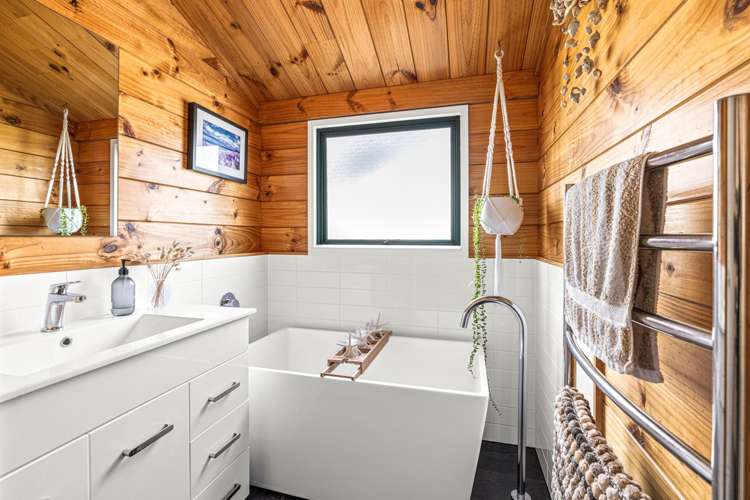 201 Omaha Drive Omaha_14