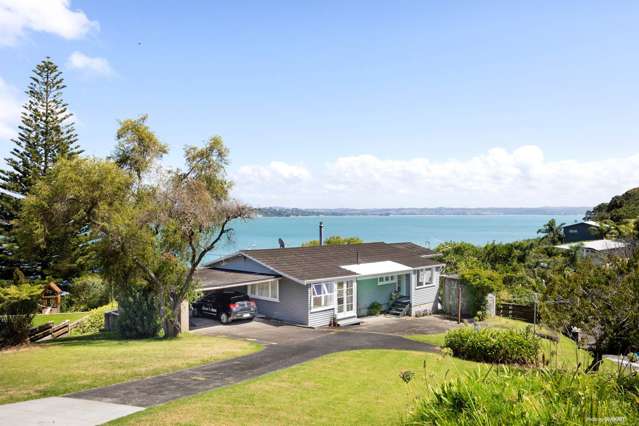 1098 Whangaparaoa Road Tindalls Beach_2