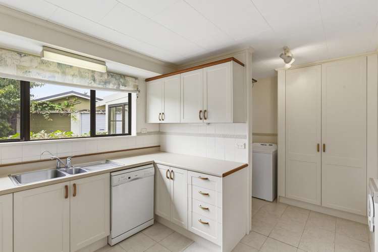 27 Brandon Street Otaki_4