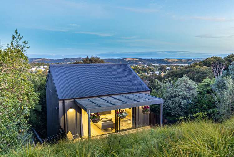 27 Beresford Avenue Surfdale_14