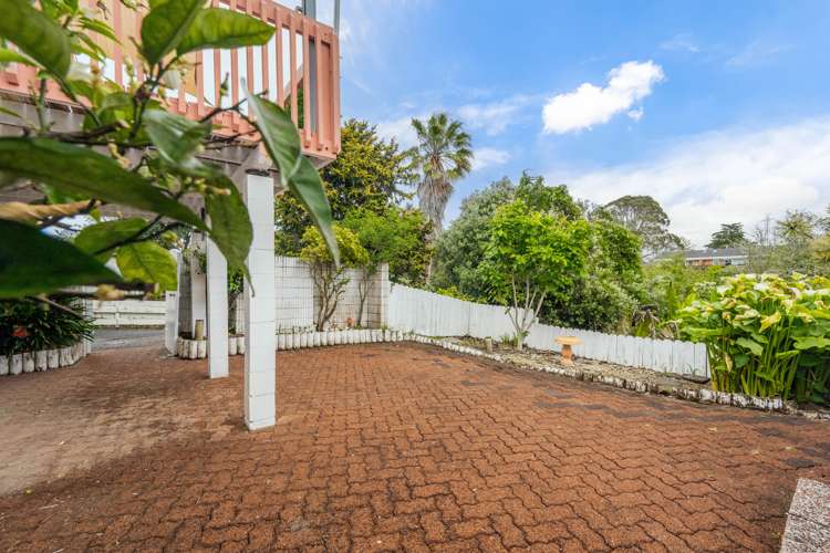 2/9 Roseburn Place Pakuranga_21