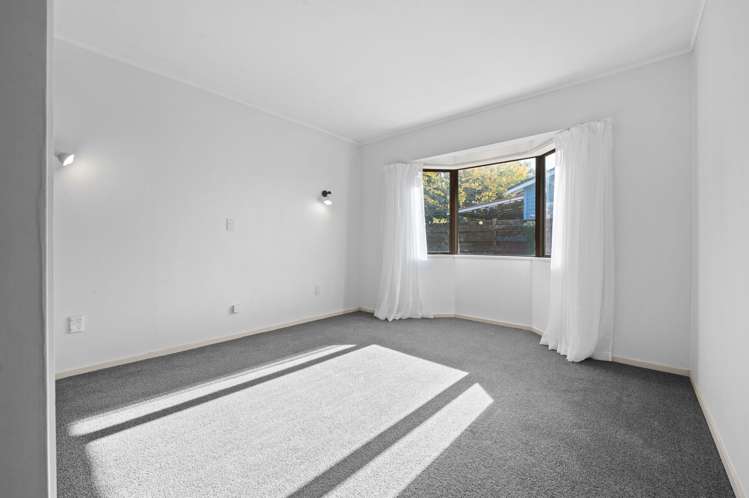 8 Chequers Avenue Chartwell_6
