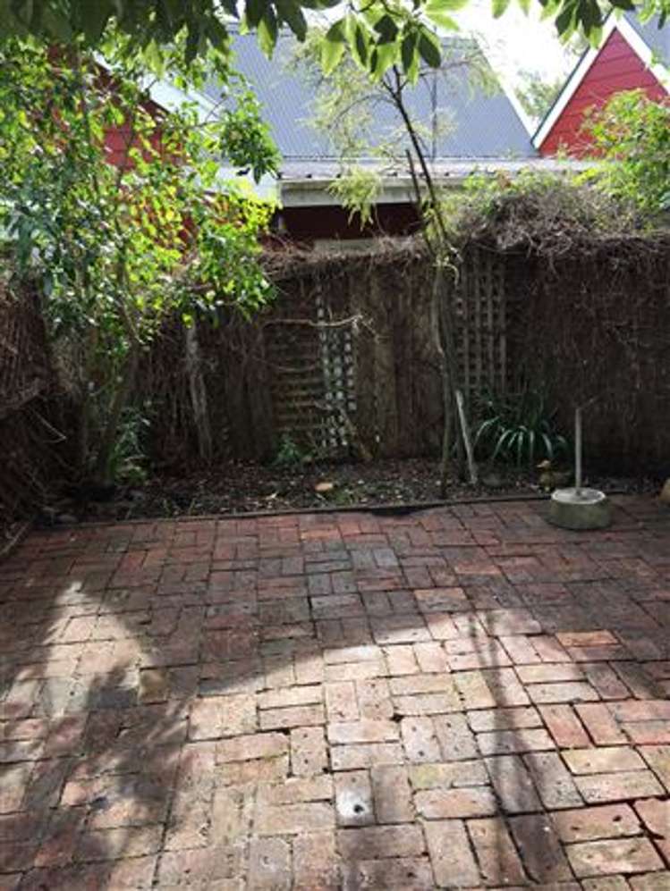 9a Aubrey Street Akaroa_11