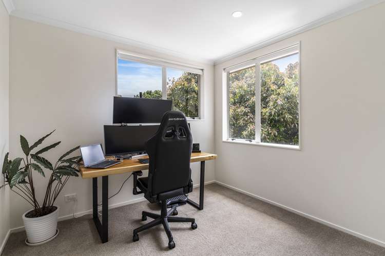 22 Bruce Pulman Drive Takanini_12