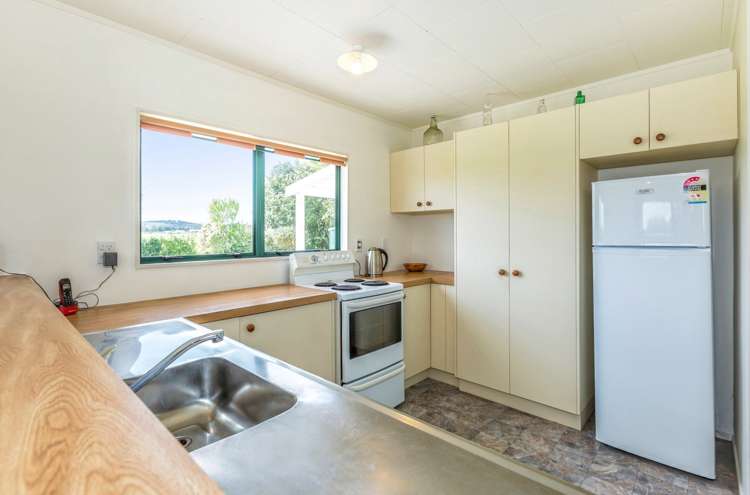 113 Hull Road Waiuku_16