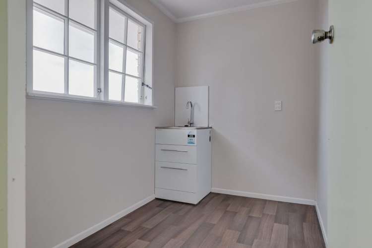 39 John F Kennedy Drive 10929_9