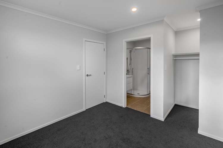 42 Waruhia Crescent Rototuna North_12