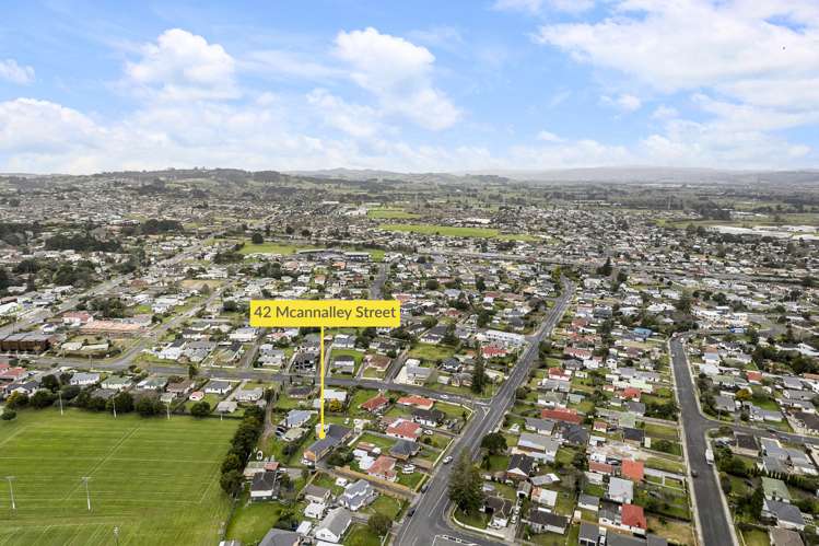 42 Mcannalley Street Manurewa_32
