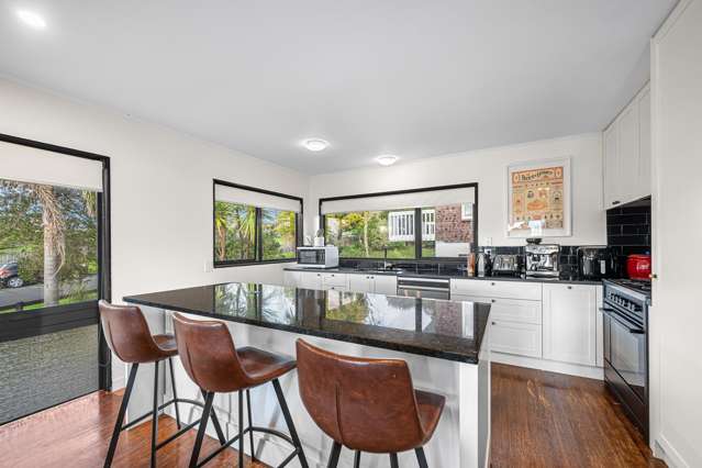 53 Okura River Road Okura_4