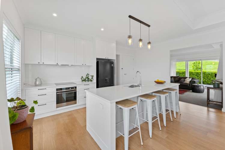 53 Cupola Crescent Richmond_6