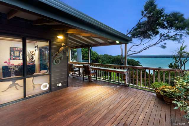7 Poaka Place Beach Haven_2
