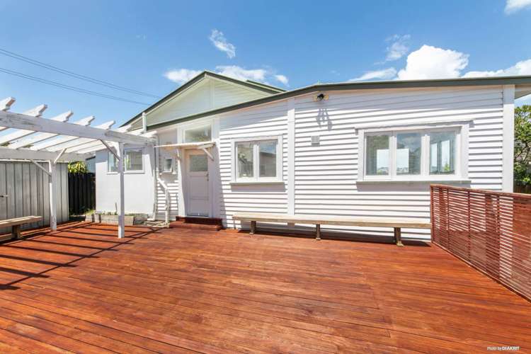 22 Tiverton Road Avondale_16