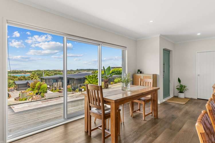 3 Shipwreck Way Mangawhai Heads_15