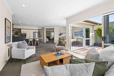 10 Kapiti Drive_2