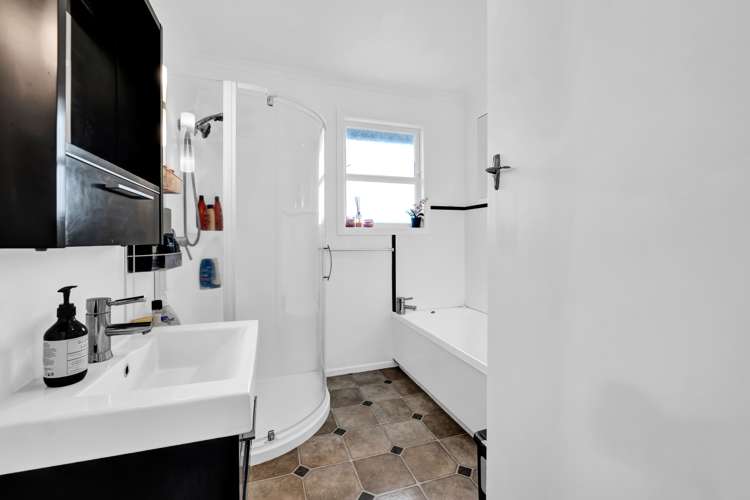 19 Dives Avenue Hawera_12