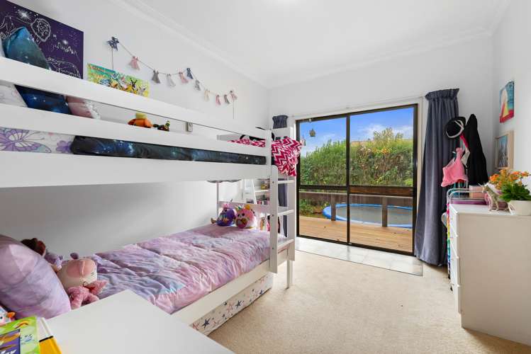 66 Iles Road Lynmore_12