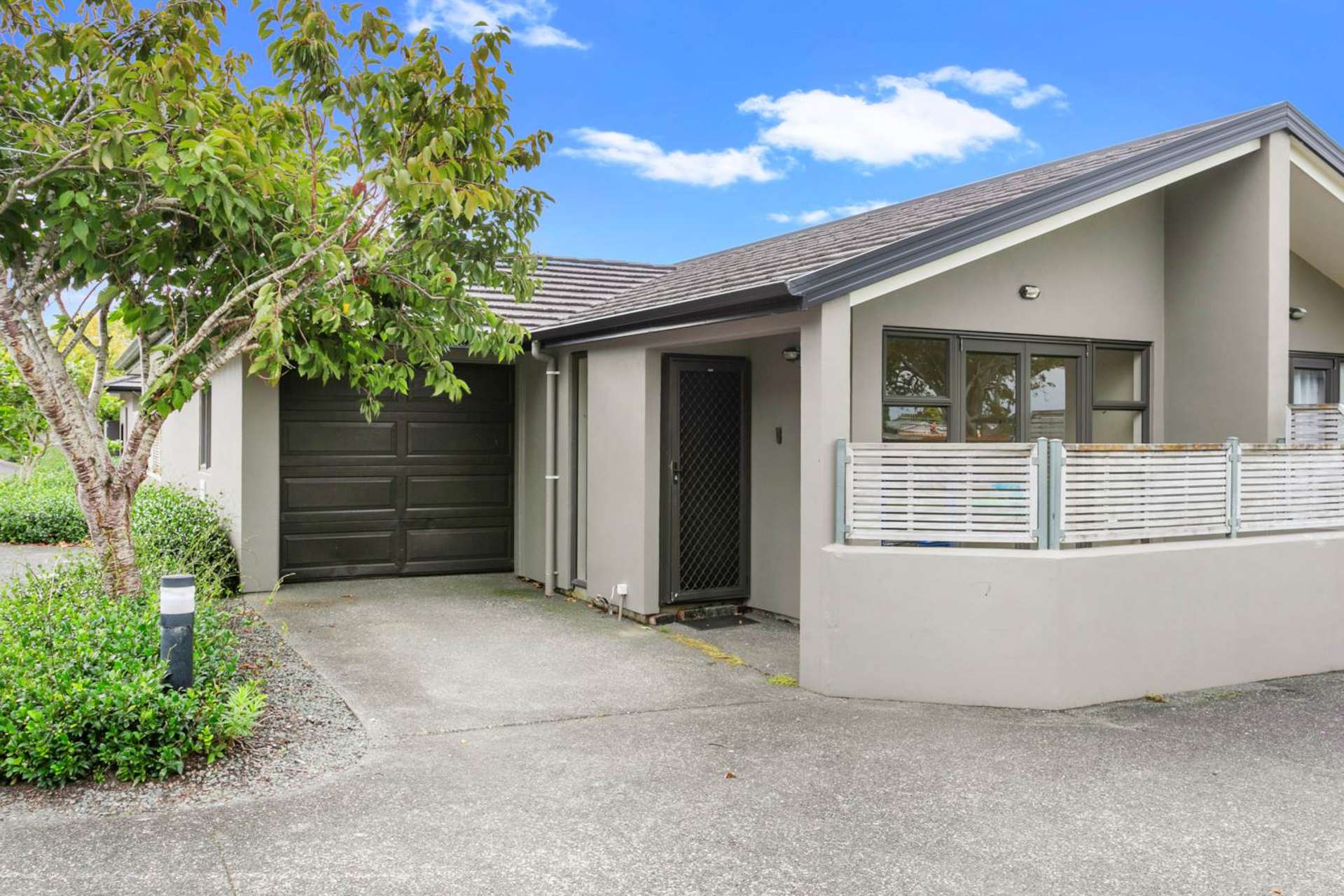 46/8 Landscape Road Papatoetoe_0