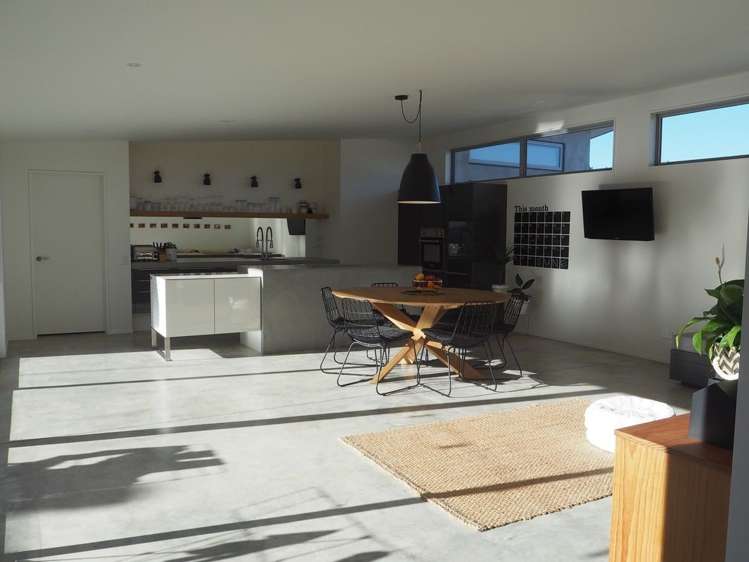 211a Otipua Road West End_5