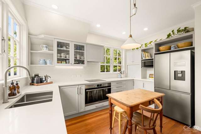 14 Willoughby Street Woburn_2