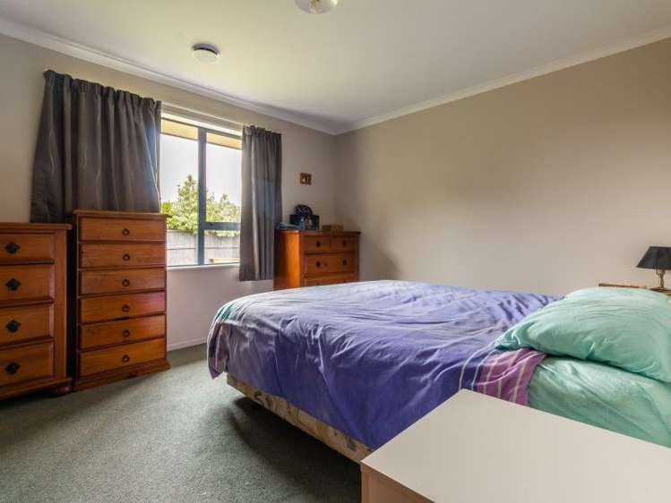 4 Mclean Place Woodend_14