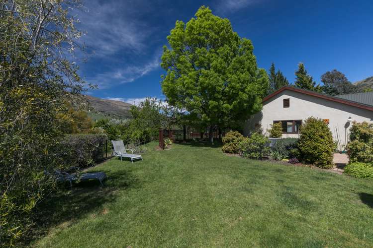 431 Riverbank Road Wanaka_24