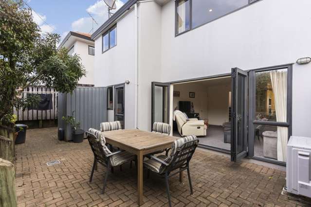 3/102 Greenhithe Road Greenhithe_2