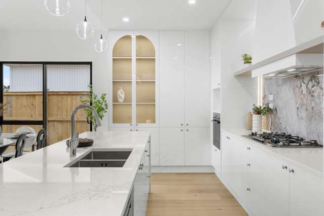 8 Tuwai Crescent Opaheke_4