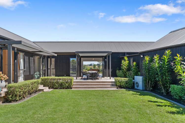 28 Capriole Crescent Kingseat_13