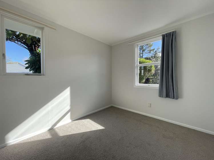 55 Crawford Crescent Kamo_10