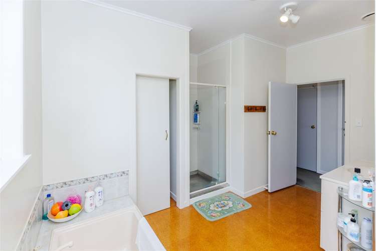 197 Owairaka Valley Road Parawera_10