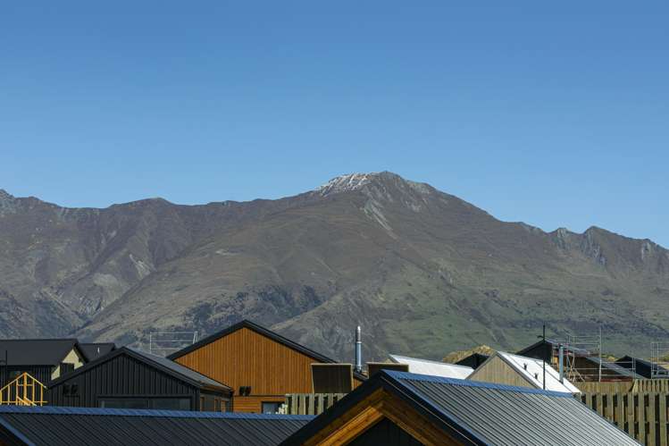 8 Callaghans Creek Rise Wanaka_14