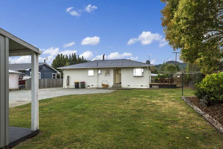 208 Whitby Road Wakefield_19