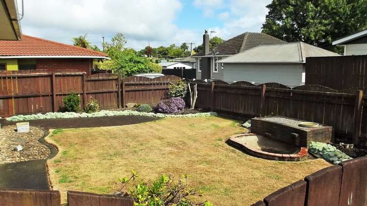 2/64 Marne Road Papakura_12