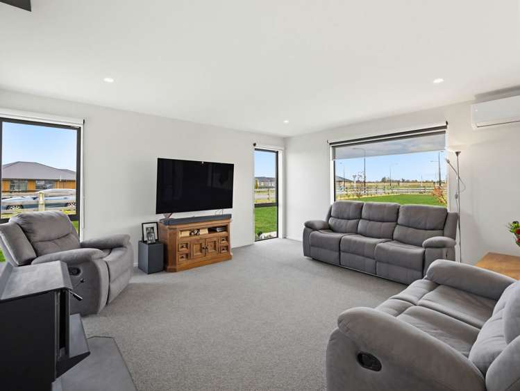 12 Edgeworth Road Darfield_15