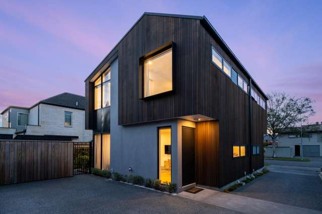 2/126 Rugby Street Merivale_1