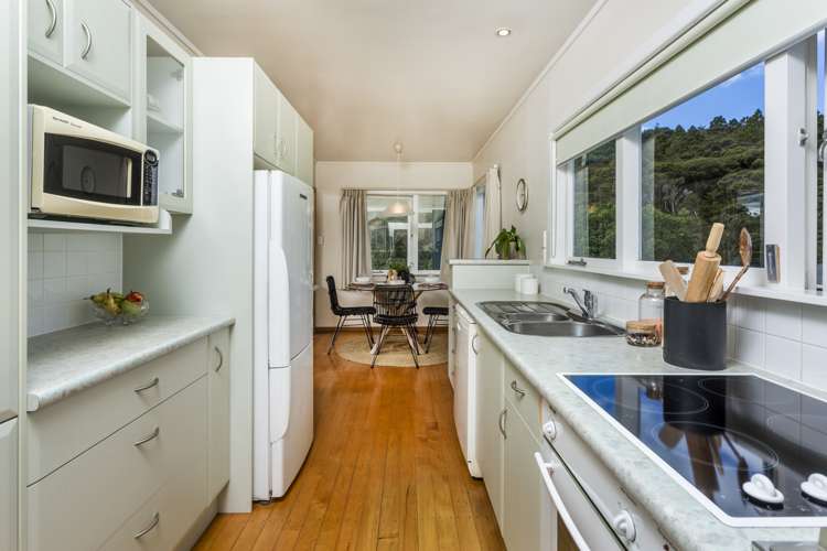 64 Eskdale Road Birkdale_8